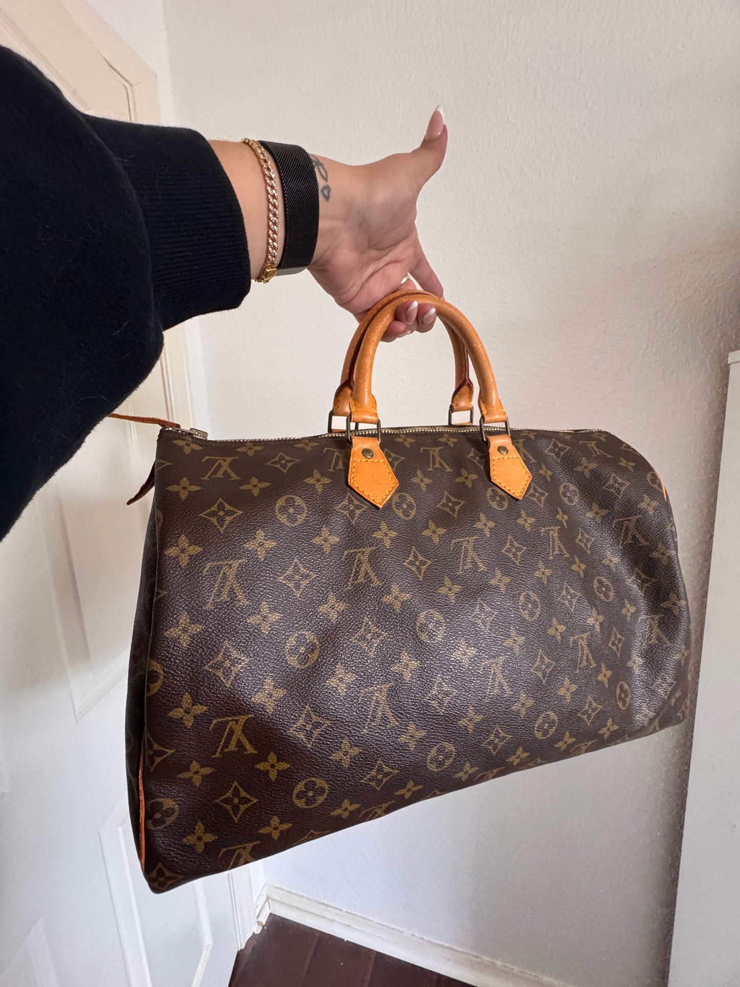 Louis Vuitton Speedy 40