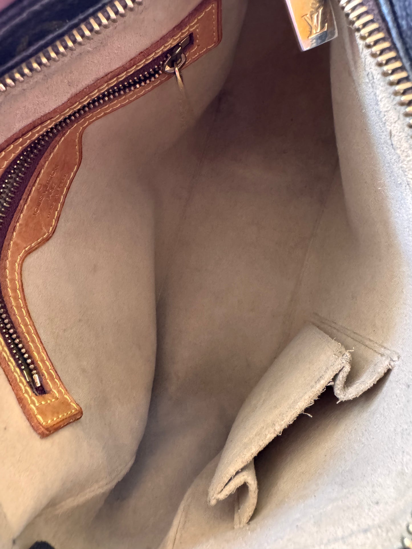 Louis Vuitton Looping MM